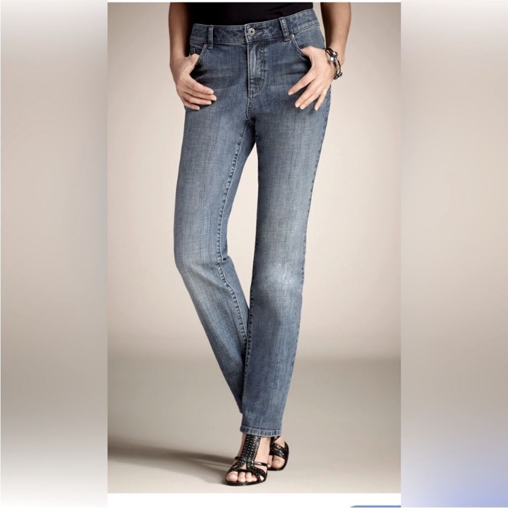 Chico’s Platinum Ultimate fit Tapered Distressed 0.5 Stretch Denim Blue Jeans - Picture 2 of 14